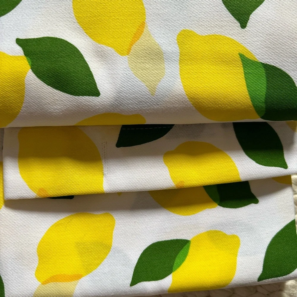 NEW kate spade NEW YORK Shower Curtain Lemon Toss 72 x 72 in Price FIRM!